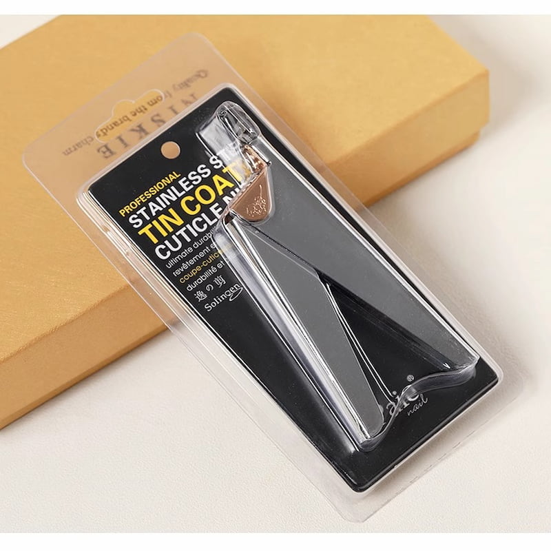 Nail Accessories Kit Wholesaler