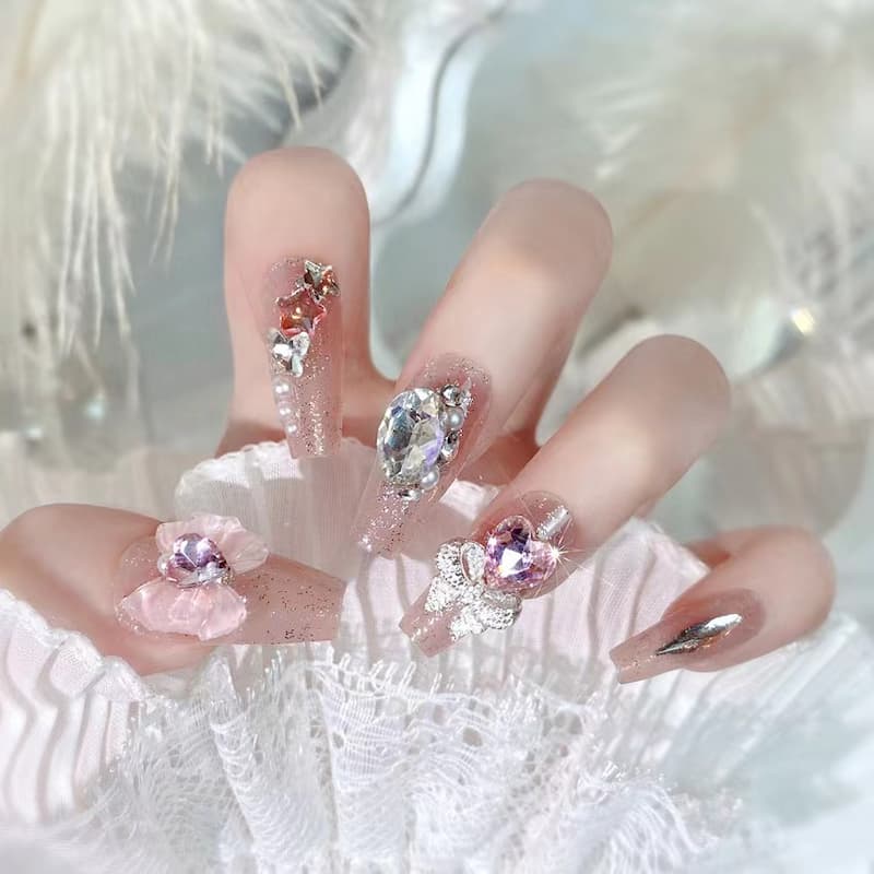 Cheap Press on Nails Supplier